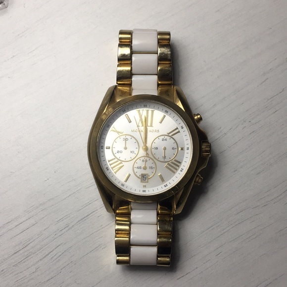 MICHAEL KORS WHITE AND GOLD WATCH - Picture 1 of 4
